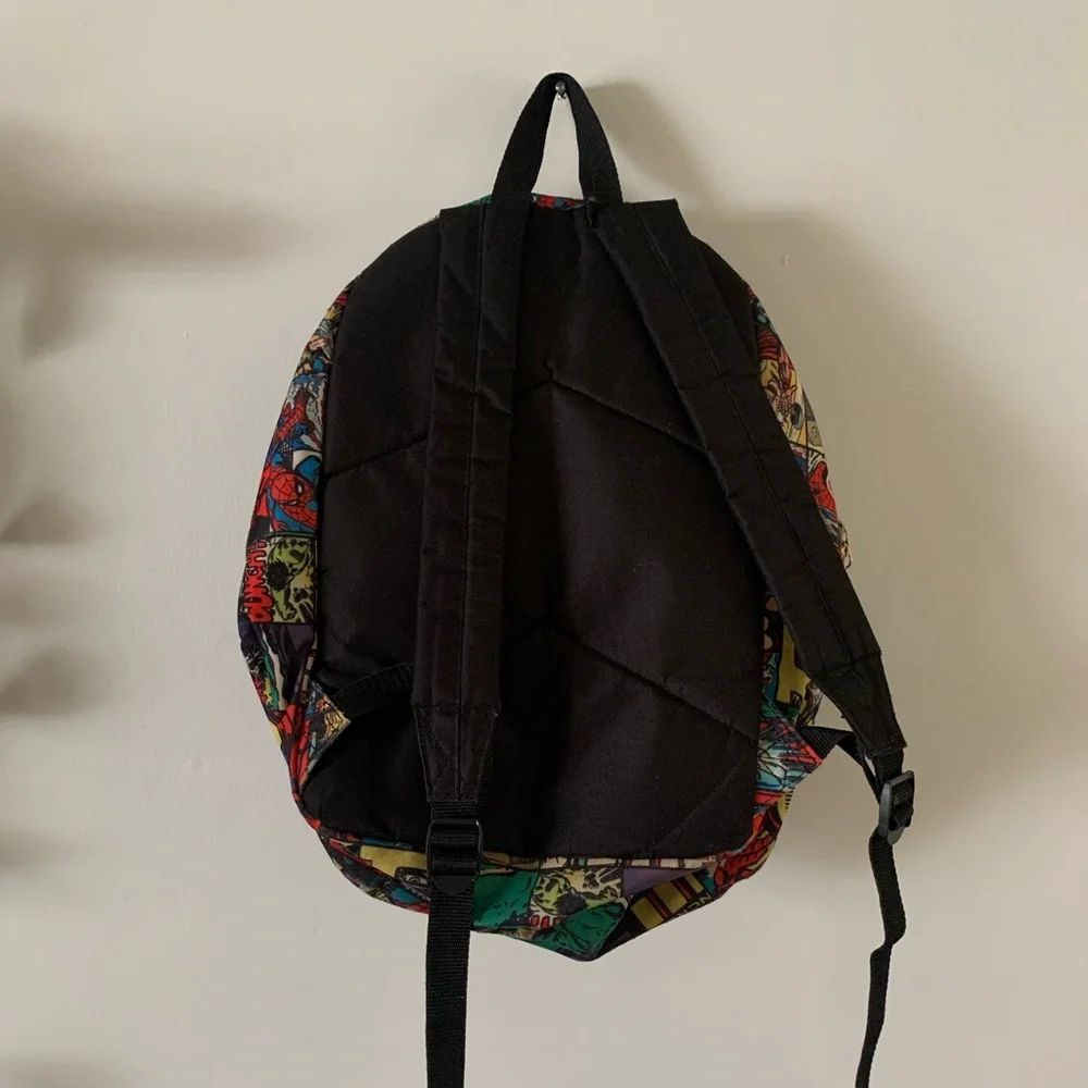 Marvel Backpack 🎒 - Picture 3 of 4